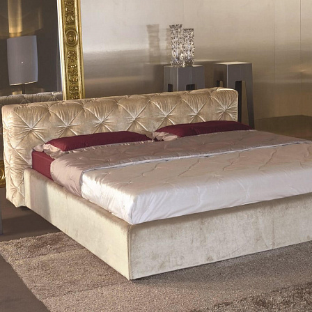 Кровать Must от Longhi